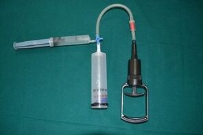 Vacuum pump to increase members